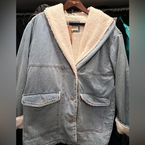 Ashley Vintage Charm Jacket with faux fur lining